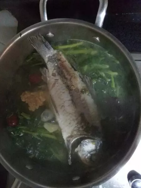 西洋菜鯽魚湯