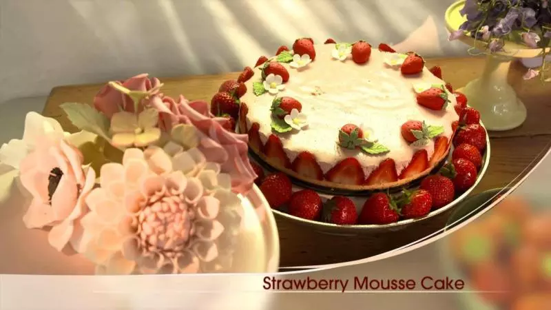 【保羅教你做布丁和派】草莓慕斯蛋糕