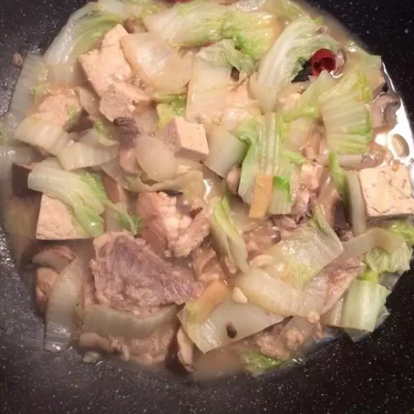 鲶魚白菜燉凍豆腐