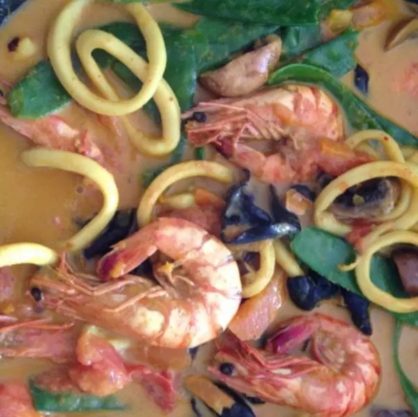 黃咖喱海鮮鍋