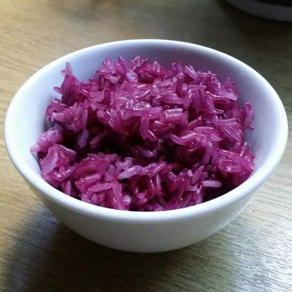 質樸的家鄉味----紫色糯米飯