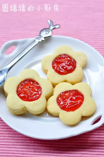 草莓果醬餅乾
