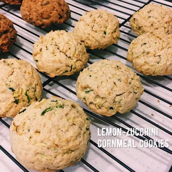 檸檬西葫蘆玉米面軟餅乾-Lemon Zucchini Cornmeal Cookies