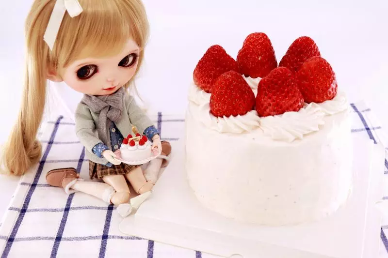 娃娃食譜-草莓奶油紅茶戚風蛋糕
