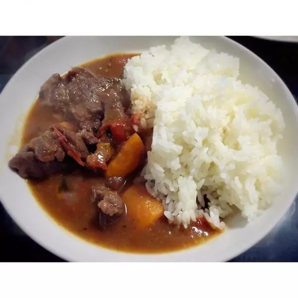 《流星の絆》Hayashi Rice——紅燴牛肉飯