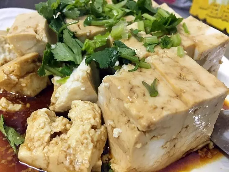 醬油滷水豆腐