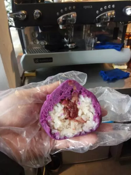 紫薯紅豆包