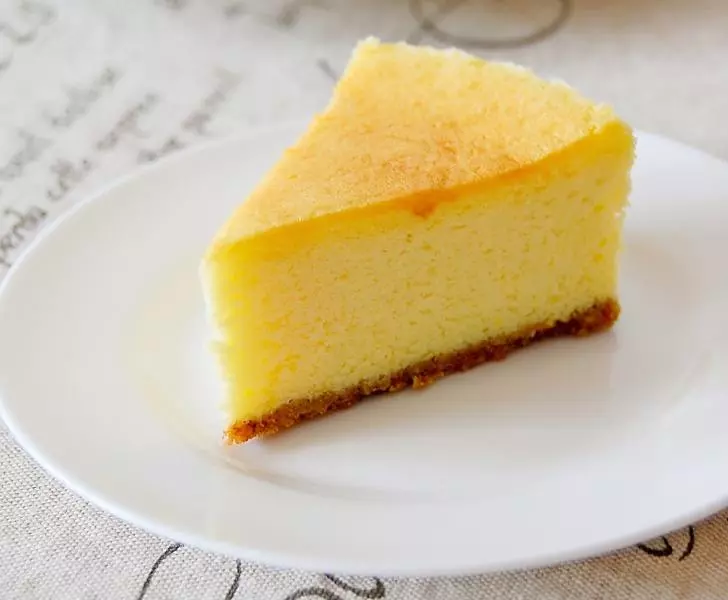 檸檬輕乳酪蛋糕
