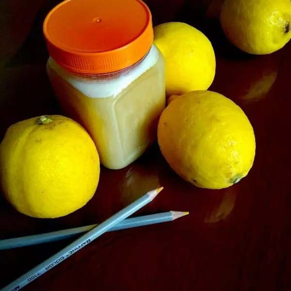 honey lemon water
