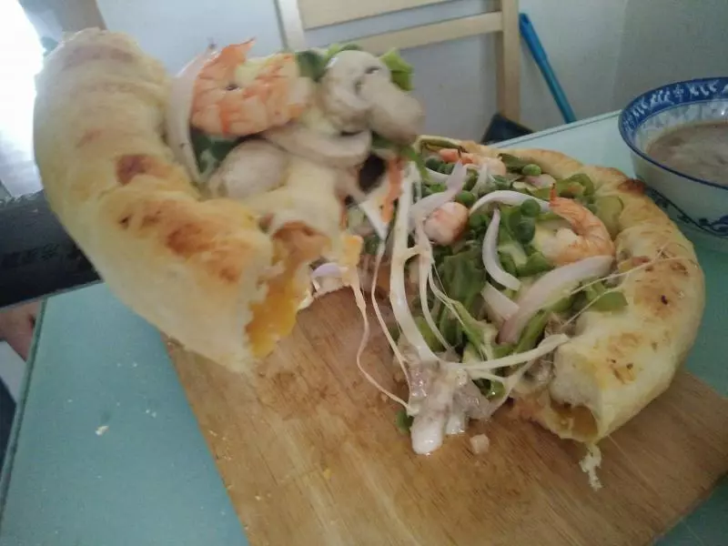 金邊海陸披薩