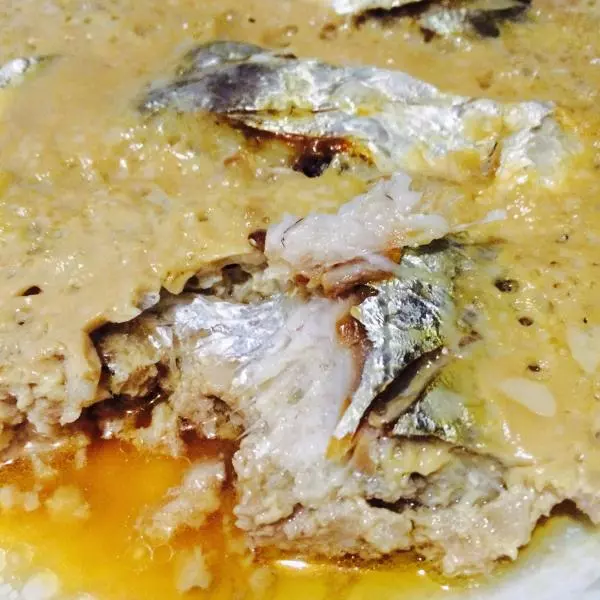 復刻外婆做的家常菜：咸鯗魚蒸雞蛋肉餅子