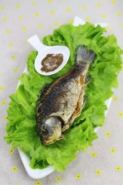 香酥鯽魚