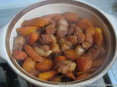 胡蘿蔔燒肉