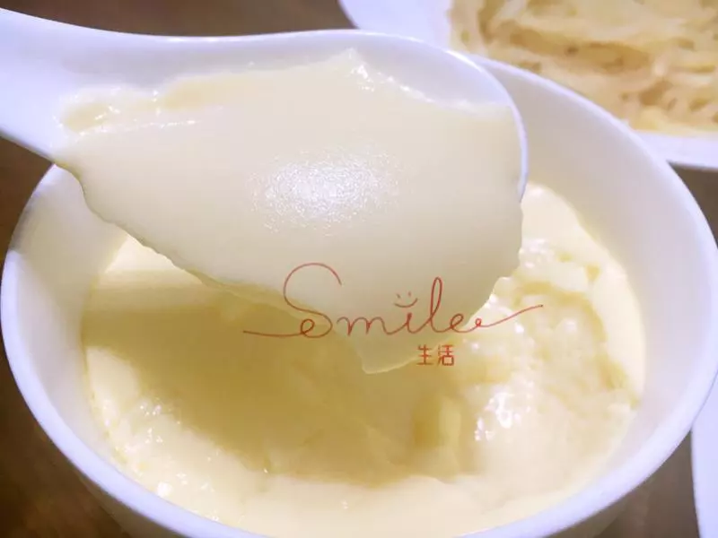 牛奶雞蛋羹-滑、嫩