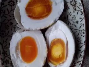 泡製五香鹹鴨蛋