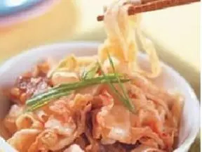 韓式泡菜炒麵
