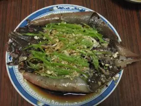蒜香老闆魚