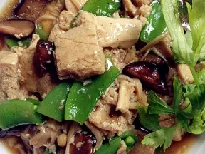 凍豆腐燜金針菇