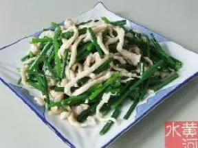 韭菜苔炒雞絲