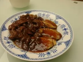 雞肶菇牛肉配燒汁