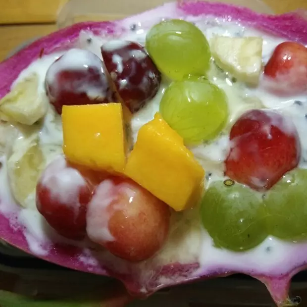火龙果酸奶营养早餐