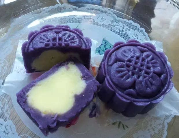 紫薯奶黄月饼