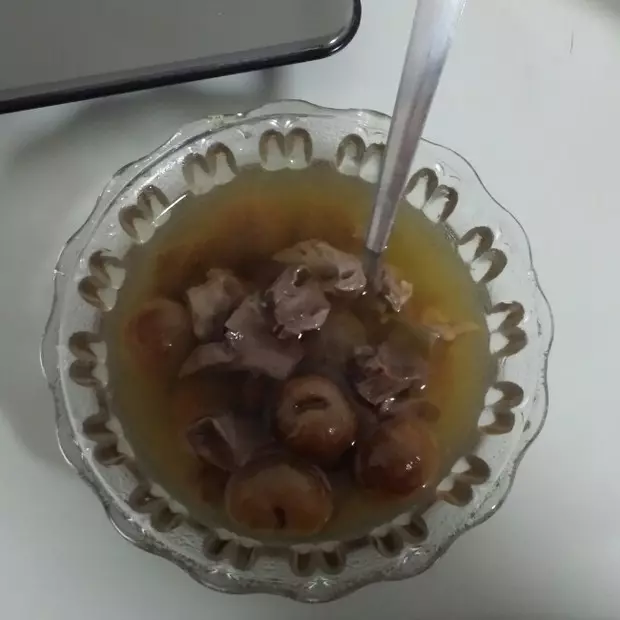 桂圆猪心汤