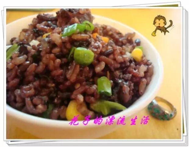 菇香杂米饭+剁椒丝瓜炒鸡蛋+鱼籽豆腐