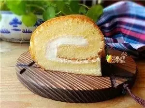 史上最鬆軟的蛋糕卷：日式棉花蛋糕卷