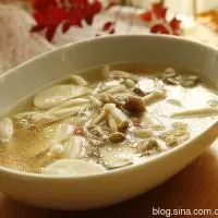 牛腩菌菇汤的做法