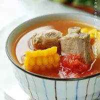 玉米排骨西紅柿湯的做法