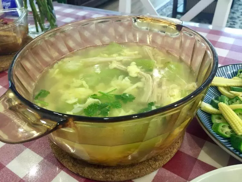 腐竹丝瓜蛋汤
