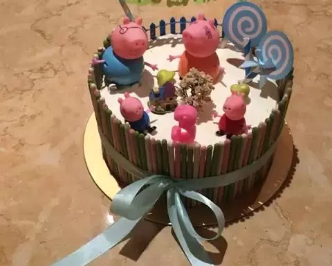 小猪佩琦生日蛋糕