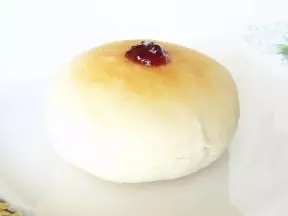 红莲蓉酥皮月饼