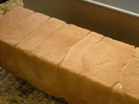 全麦三明治面包