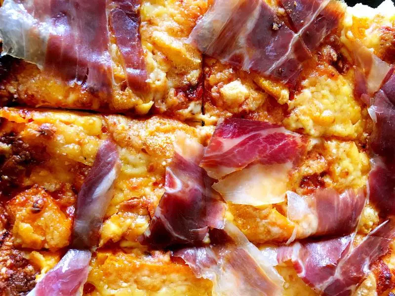 西班牙火腿南瓜pizza--生肉也有想像不到的丰腴