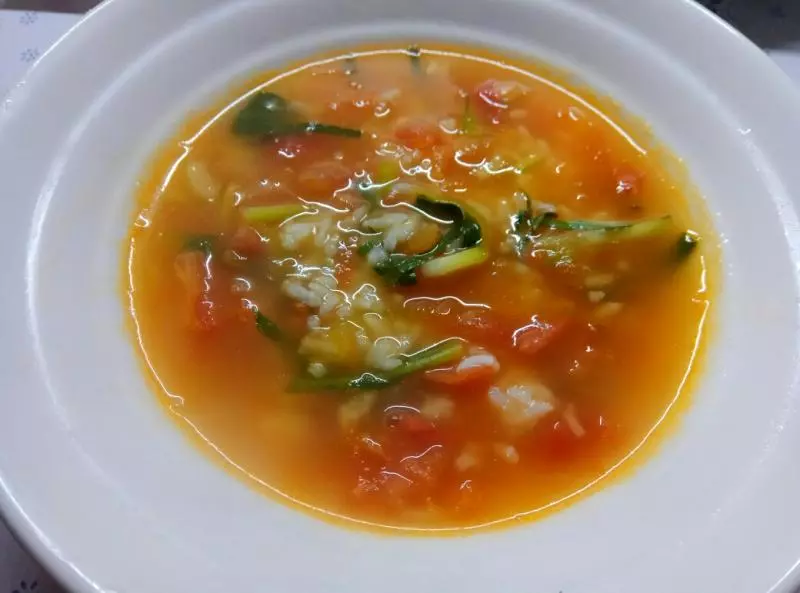 西红柿青菜烫饭
