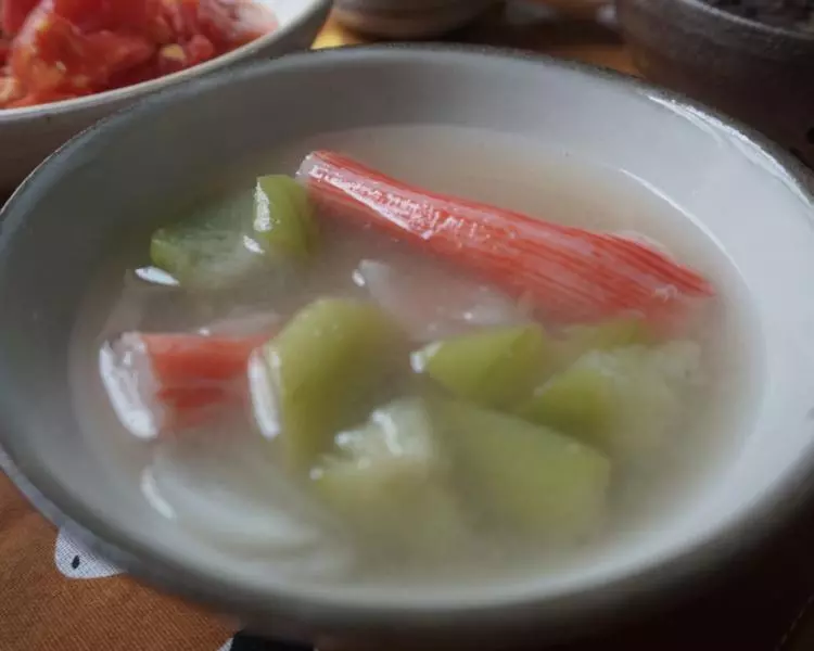 丝瓜蟹棒味增汤