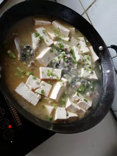 罗非鱼豆腐汤