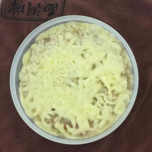 奶香芝士雞肉焗飯 (微波爐版)
