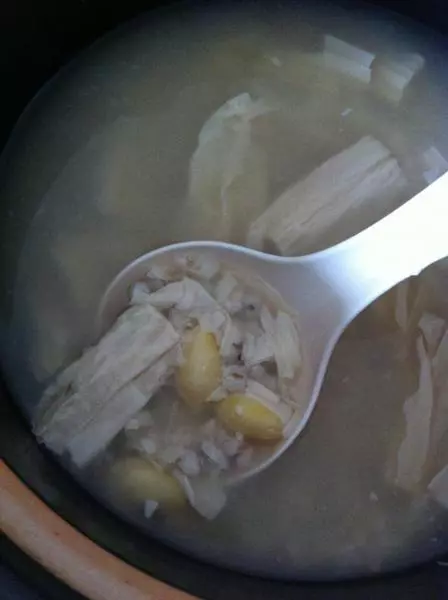 腐竹白果薏仁汤