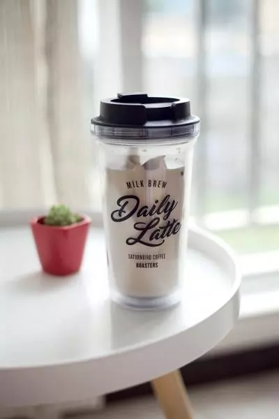 奶萃冰咖啡