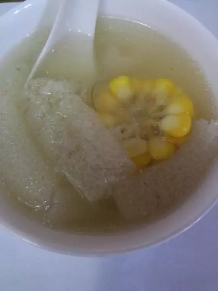 竹荪排骨玉米汤