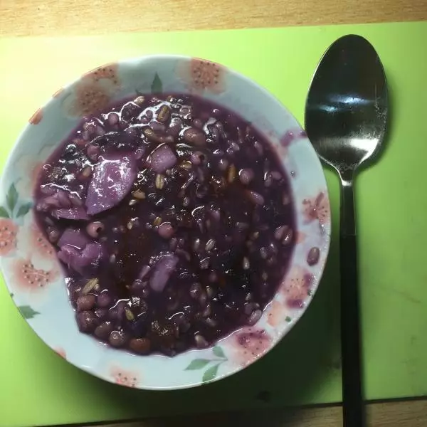 紫薯山药薏米粥