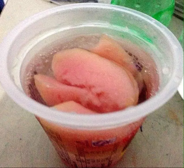 夏日饮品-蜜桃冰冰