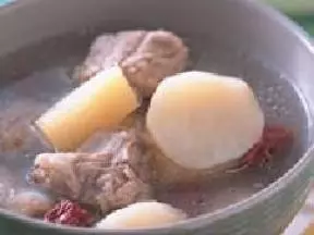 甘蔗荸荠煲排汤