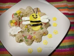 小蜜蜂五彩炒饭