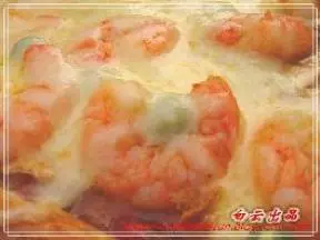 蘑菇虾仁批萨