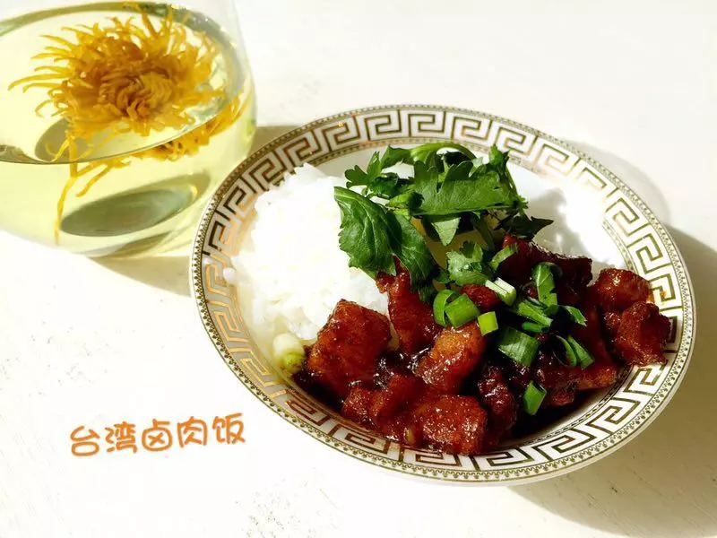 滷肉飯