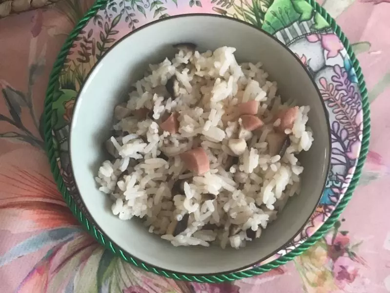 香菇火腿米饭